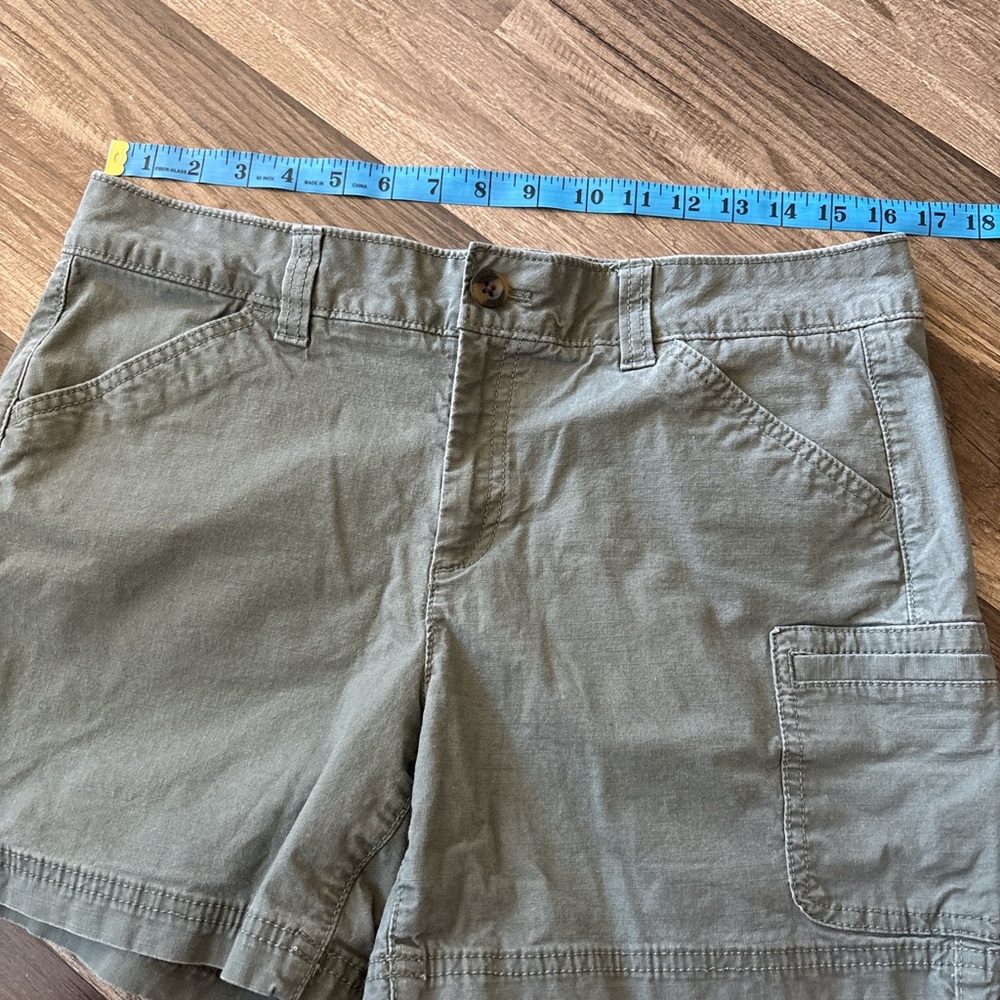 Eddie Bauer Women's shorts size 10 - Picture 4 of 7